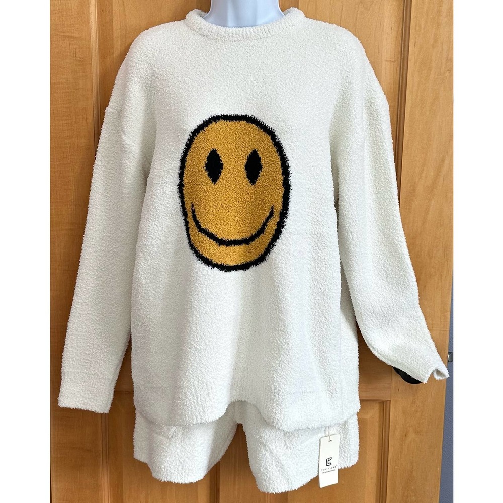 3 Piece Bundle; ComfyLuxe 2 pc Ivory Short Set Sz M/L, With Smiley Face Beanie